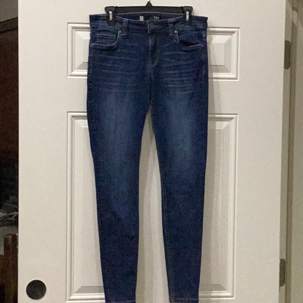 Preowned KUT Jeans Blue Denim Skinny Size 6 (Item#P001)